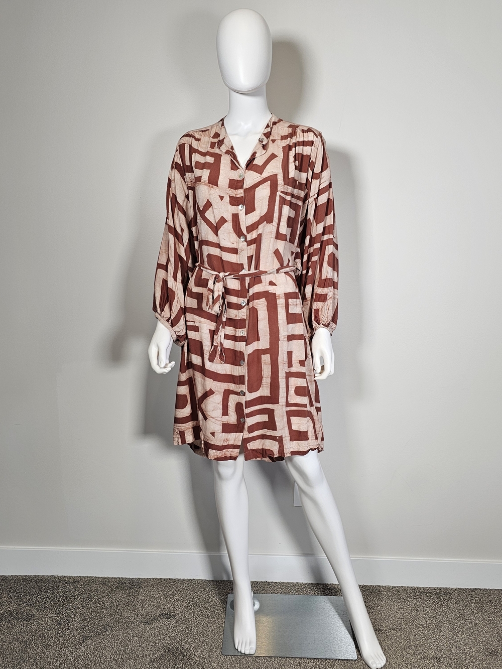 Osei Duro Geometric Print Tie-Waist Dress in Rust and Cream Sz M